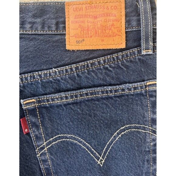 Levis Premium 501 High Rise Straight Leg Jeans 30x26 Blue Dark Wash 100% Cotton - Picture 4 of 13